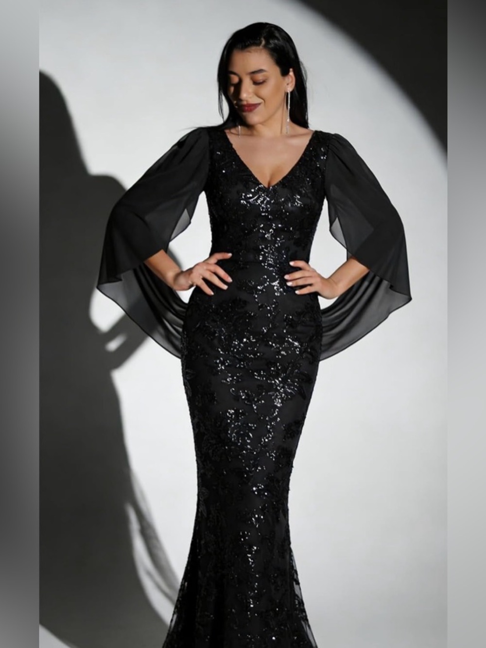 Elegant Black Sequin V-Neck Evening Gown Sz 8